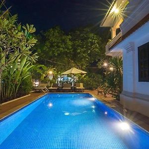 Ravoeun Angkor Boutique